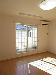 京王線 聖蹟桜ヶ丘駅 徒歩18分の賃貸アパート 2階1Kのリビング/ダイニング