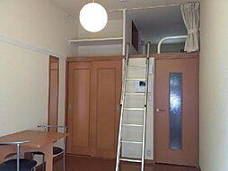 レオパレススター 201 2階1Kのリビング/ダイニング