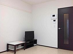 レオネクストボンヌール 203 2階1Kのリビング/ダイニング