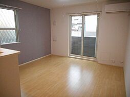 アイリス 101 1階ワンルームのリビング/ダイニング