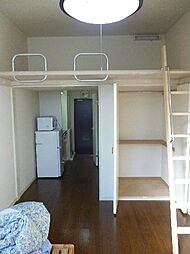 レオパレス榎 102 1階1Kのリビング/ダイニング