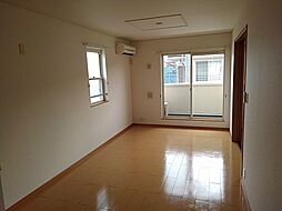 フルハウス　Ｑ 201 2階2LDKのリビング/ダイニング