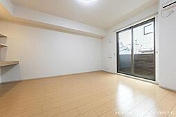 スイート　ハート 103 1階ワンルームのリビング/ダイニング