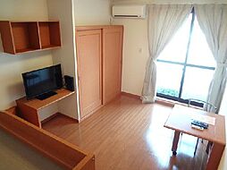 レオパレス柳堀町 202 2階1Kのリビング/ダイニング