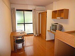 レオパレスクララII 204 2階1Kのリビング/ダイニング