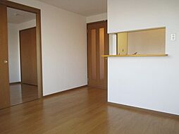 オーブリー釆女 202 2階2LDKのリビング/ダイニング