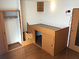 レオパレス星越 107 1階1Kのリビング/ダイニング