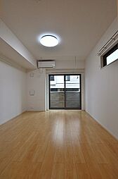 レアマハロ 102 1階1Kのリビング/ダイニング