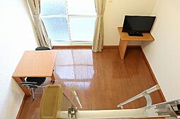 レオパレスストリーム 104 1階1Kのリビング/ダイニング