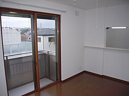 ソレアード諏訪坂 101 1階1LDKのリビング/ダイニング