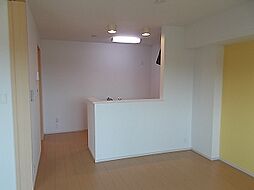 ミッド　ヴィラII 203 2階2LDKのリビング/ダイニング