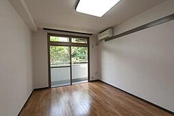 京王線 西調布駅 徒歩7分の賃貸マンション 1階ワンルームのリビング/ダイニング