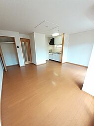 Ｖｉｌｌａ　フォーシーズン 103 1階1LDKのリビング/ダイニング