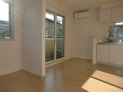 カリーノＧ 102 1階1LDKのリビング/ダイニング