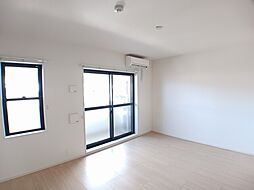 JR東海道・山陽本線 山科駅 徒歩17分の賃貸マンション 4階1LDKのリビング/ダイニング