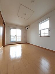 パレ・エクセラン 2階2LDKのリビング/ダイニング