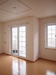 ラフレシール 101 1階1LDKのリビング/ダイニング