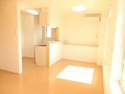 グラースカルム 203 2階1LDKのリビング/ダイニング