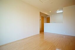 ルクシアＢ 102 1階1LDKのリビング/ダイニング