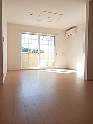 セレーノ 1階1LDKのリビング/ダイニング