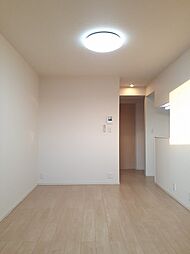 名鉄三河線 重原駅 徒歩8分の賃貸アパート 2階1LDKのリビング/ダイニング