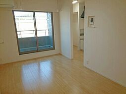 ナリッシュメゾンＣ 203 2階1LDKのリビング/ダイニング