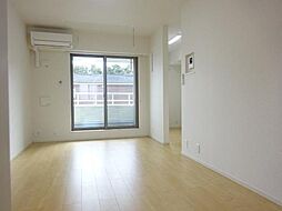 近鉄名古屋線 伊勢朝日駅 徒歩10分の賃貸アパート 2階1LDKのリビング/ダイニング