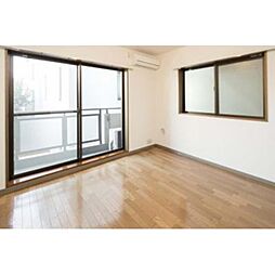 JR総武線 千駄ケ谷駅 徒歩6分の賃貸マンション 2階1Kのリビング/ダイニング