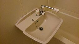 レオパレスエクレール 201 2階1Kのリビング/ダイニング