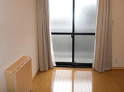 レオパレスセロームＢ 402 4階1Kのリビング/ダイニング