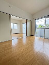 JR片町線(学研都市線) 京田辺駅 徒歩3分の賃貸マンション 1階3DKのリビング/ダイニング