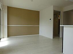 シィーチュアンジェ 1階1LDKのリビング/ダイニング