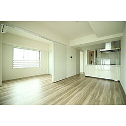 都営大江戸線 新御徒町駅 徒歩4分の賃貸マンション 5階2LDKのリビング/ダイニング