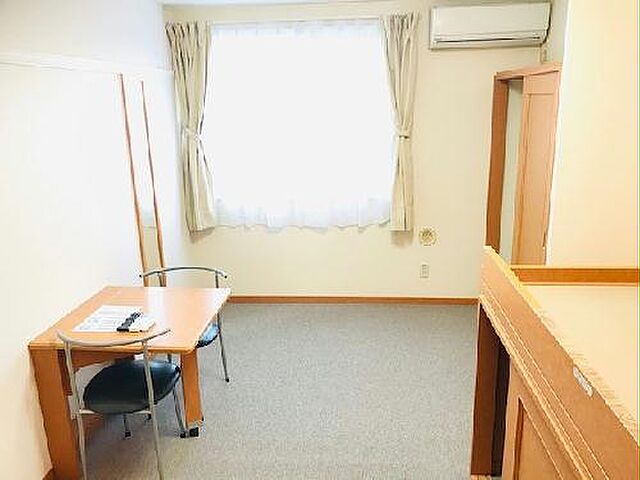寝室