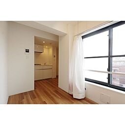 ジニア不動前 5階ワンルームのリビング/ダイニング