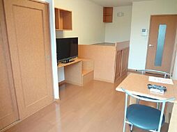 レオパレスクォリティハイツ平子 1階1Kのリビング/ダイニング