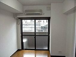 トーシンフェニックス市谷柳町 304 3階1Kのリビング/ダイニング