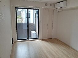 メゾン・カピリナ 102 1階1Kのリビング/ダイニング