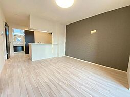 ドゥ　ソワル 2階2LDKのリビング/ダイニング