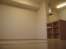 グリーンティア 208 2階1LDKのリビング/ダイニング