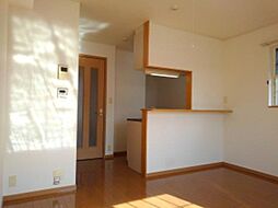 JR身延線 国母駅 徒歩12分の賃貸アパート 2階1LDKのリビング/ダイニング