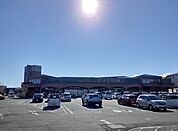【スーパー】フードスクエアカスミ水戸見川店まで800ｍ