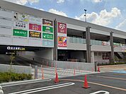 【ショッピングセンター】アクロスプラザまで785ｍ