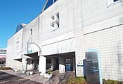 【市役所・区役所】川東タウンセンターマロニエまで800ｍ