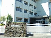 【小学校】岩舟小学校様まで340ｍ