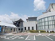 【図書館】磐田市役所豊田図書館まで1200ｍ