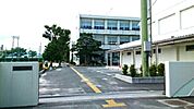 【小学校】小坂井東小学校まで850ｍ