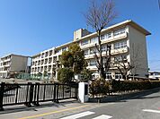 【小学校】静里小学校まで1500ｍ