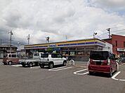 【コンビニエンスストア】ミニストップ　鈴鹿平田店まで800ｍ