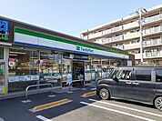 【コンビニエンスストア】ファミリーマート栄飯島店まで485ｍ